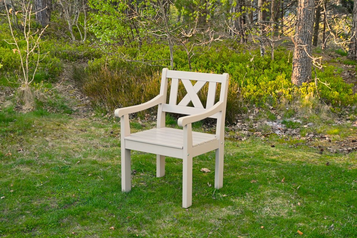 Lakkøy sett 3+1+1 m/puter+spisebord - sandbeige/Perlemorsbeige