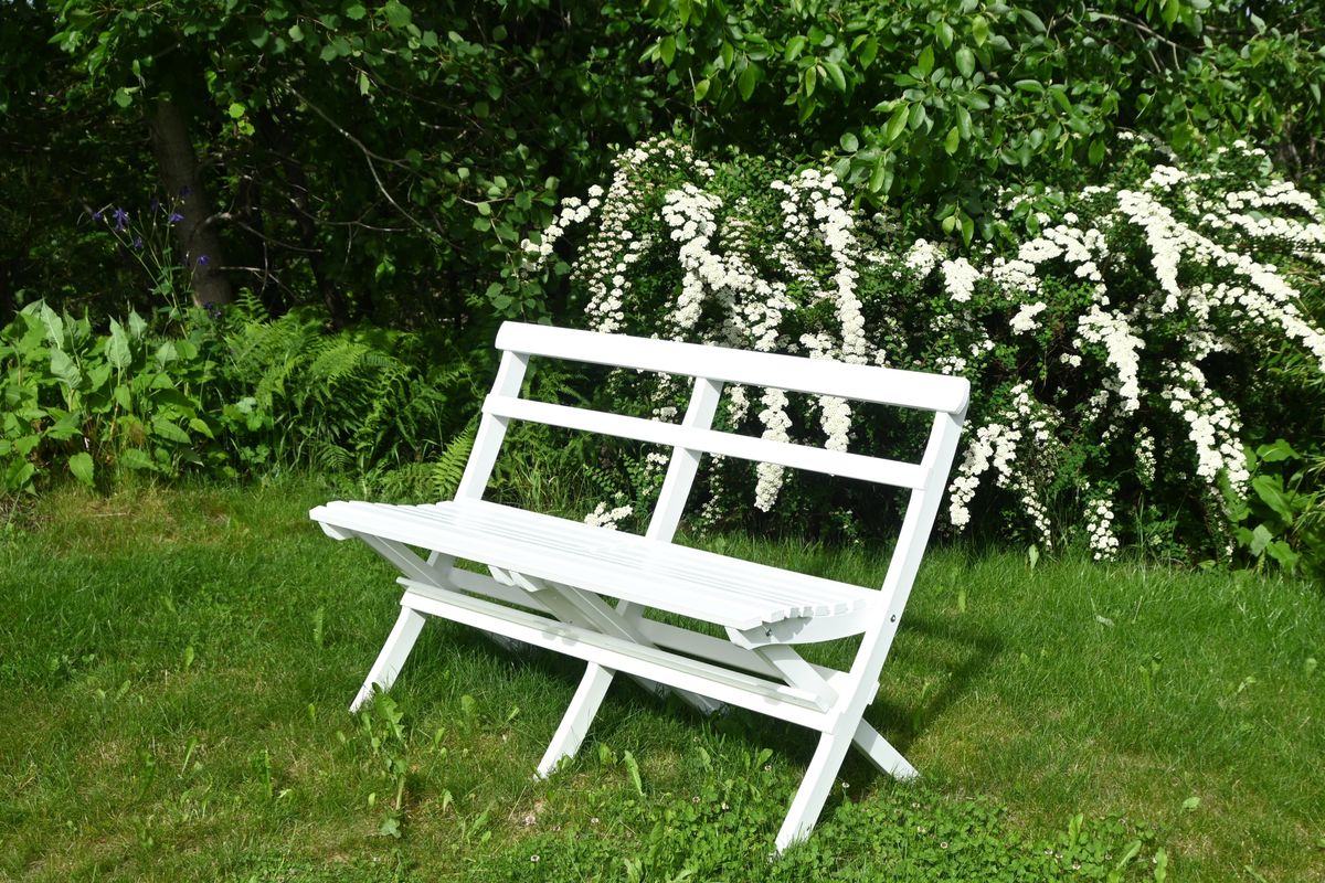 Torpet klappbenk - hvit