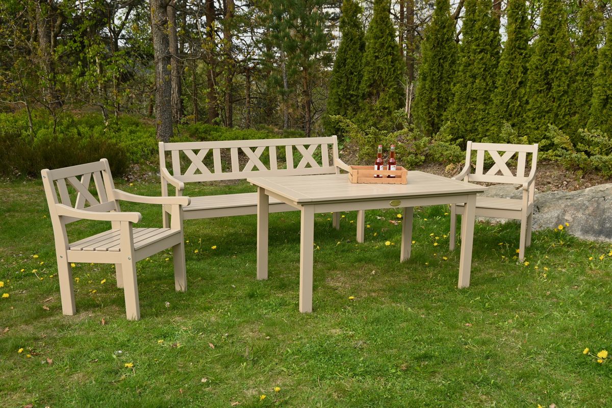 Lakkøy sett 3+1+1+spisebord - sandbeige