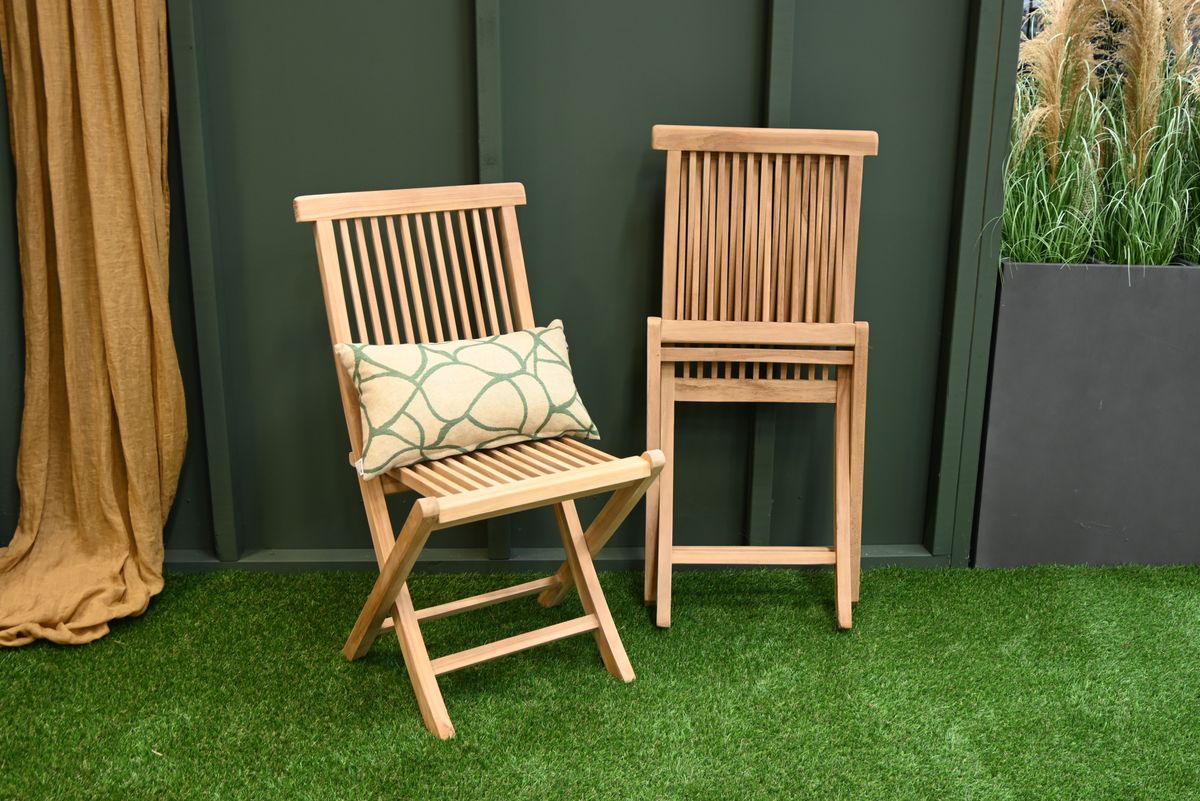 Nova sett 2 klappstoler+bord Ø70 cm - teak