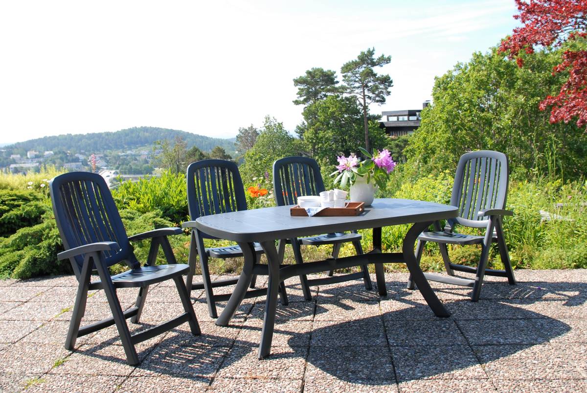 Nardi Salina sett 4 posisjonsstoler+bord 165x95 cm - antrasittgrå